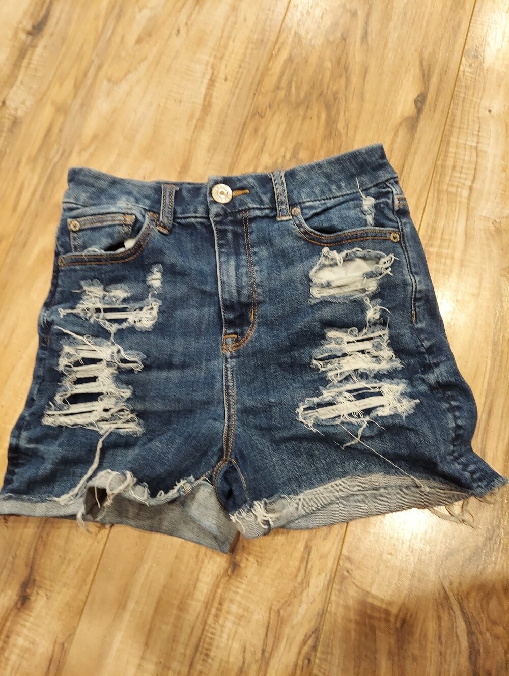 American Eagle Next Level Stretch Hi-Rise Shortie Shorts Sz 2 Raw Hem Distressed
